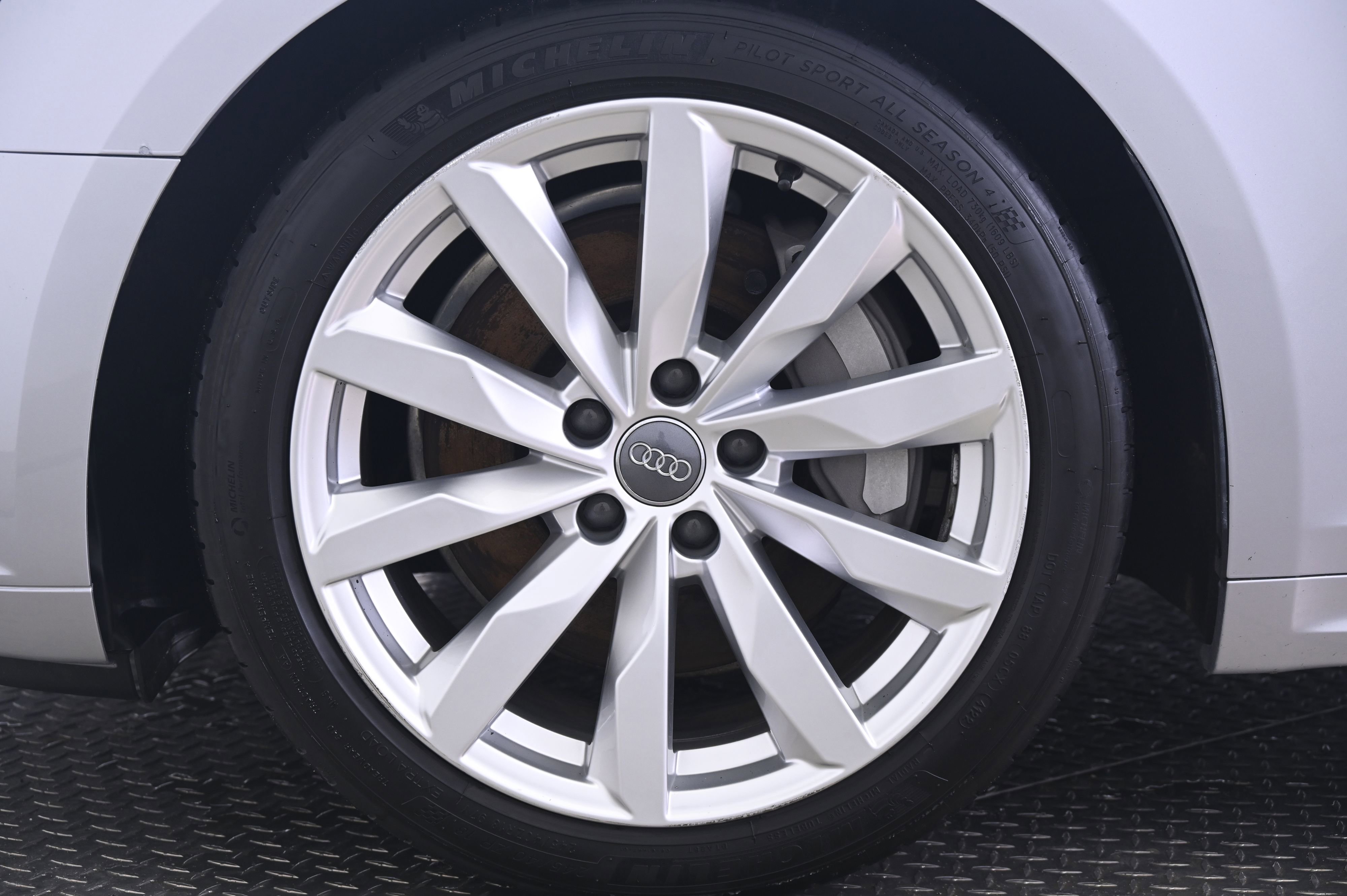 Used 2018 Audi A5 2.0T Premium w/ Convenience Package image 11