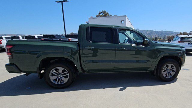 Used 2025 Nissan Frontier SV RWD image 9
