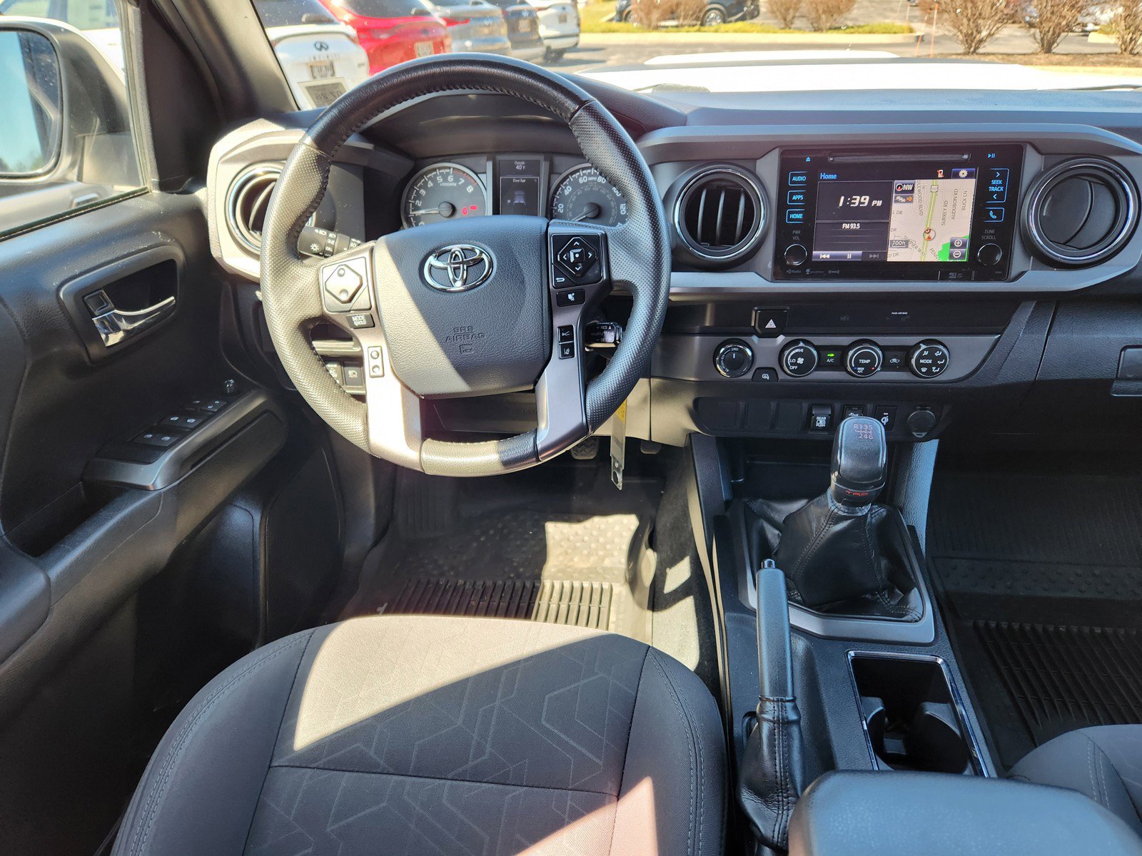 Used 2019 Toyota Tacoma TRD Sport image 12