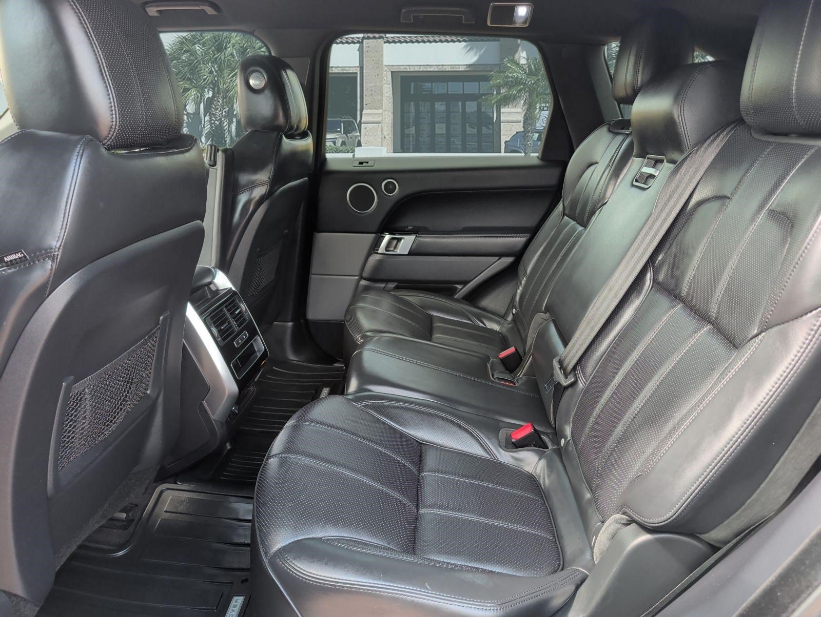 Used 2016 Land Rover Range Rover Sport HSE AWD/4WD image 25