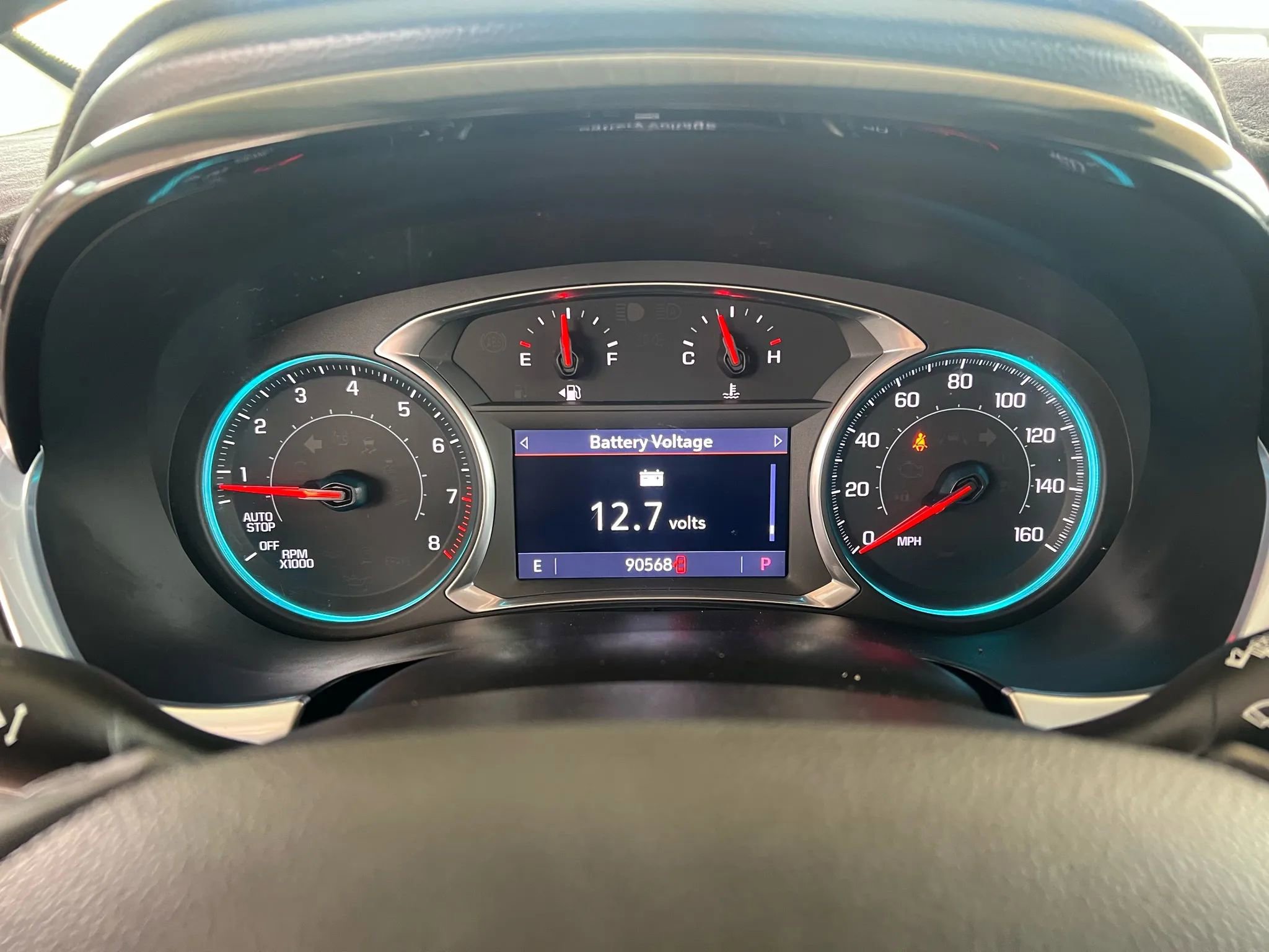 Used 2021 Chevrolet Traverse LT image 14