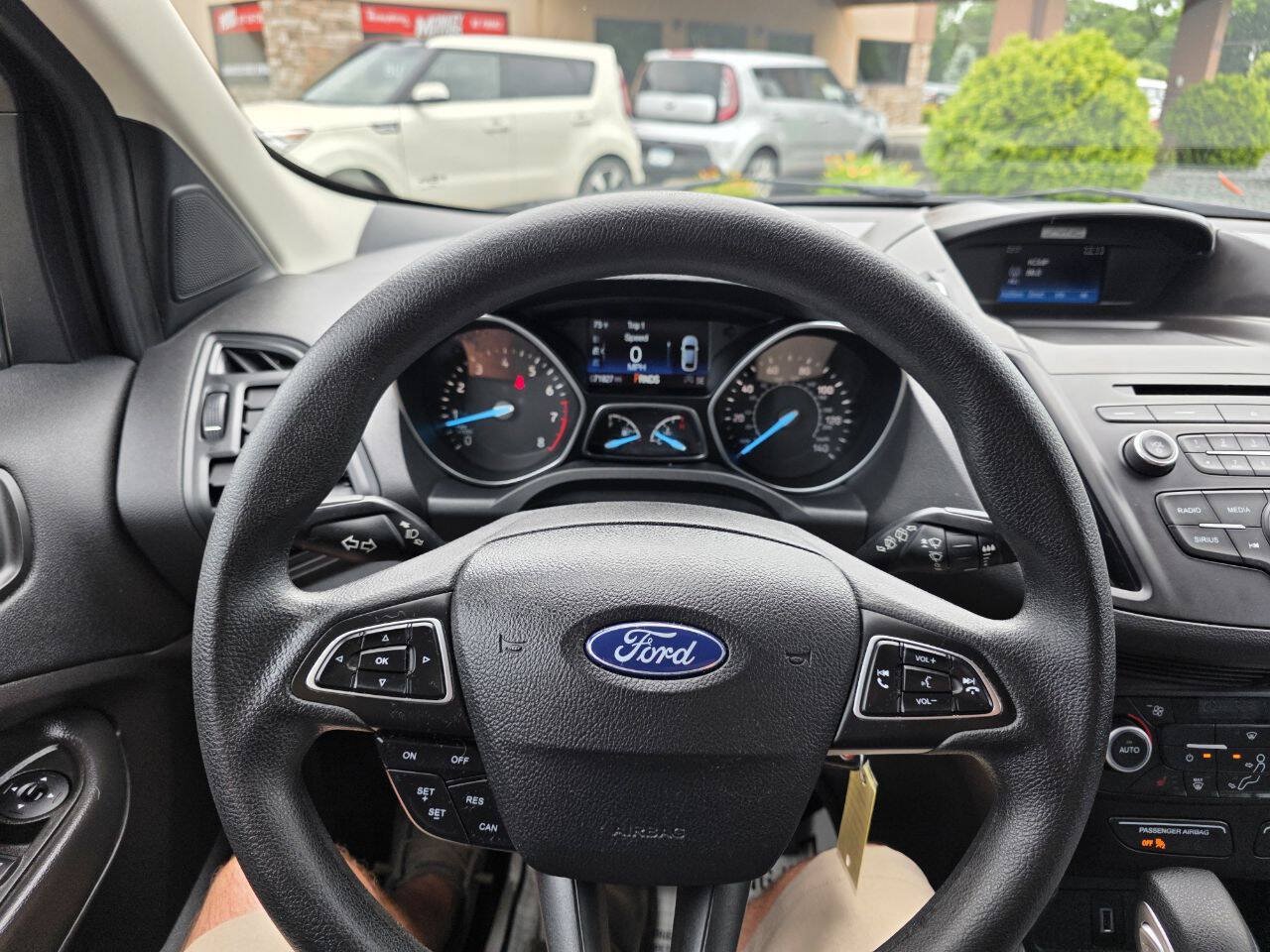 Used 2018 Ford Escape SE AWD/4WD image 17