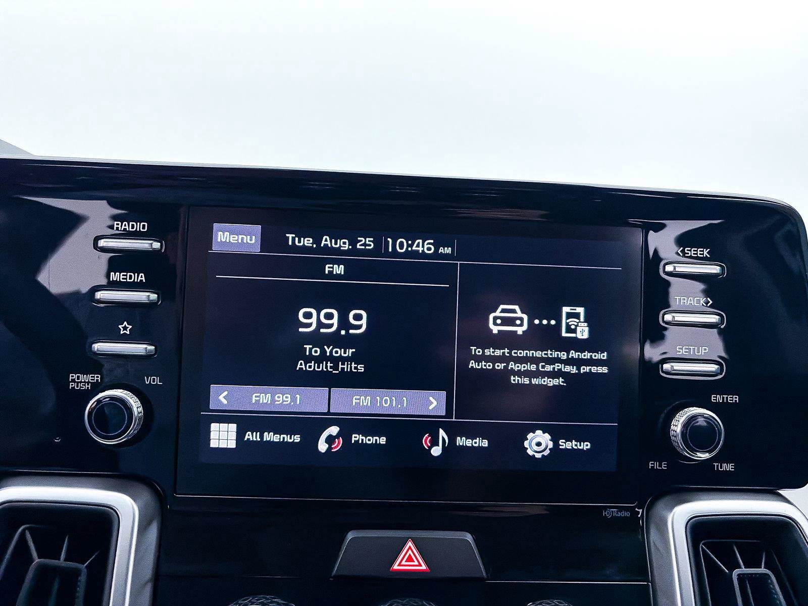 Used 2023 Kia Sorento LX FWD image 20