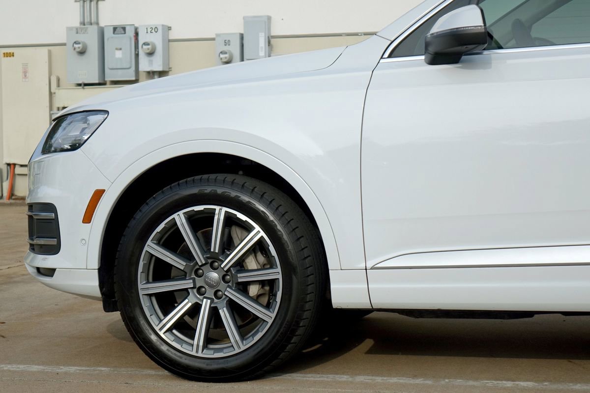 Used 2019 Audi Q7 2.0T Premium Plus w/ Premium Plus Package AWD/4WD image 24