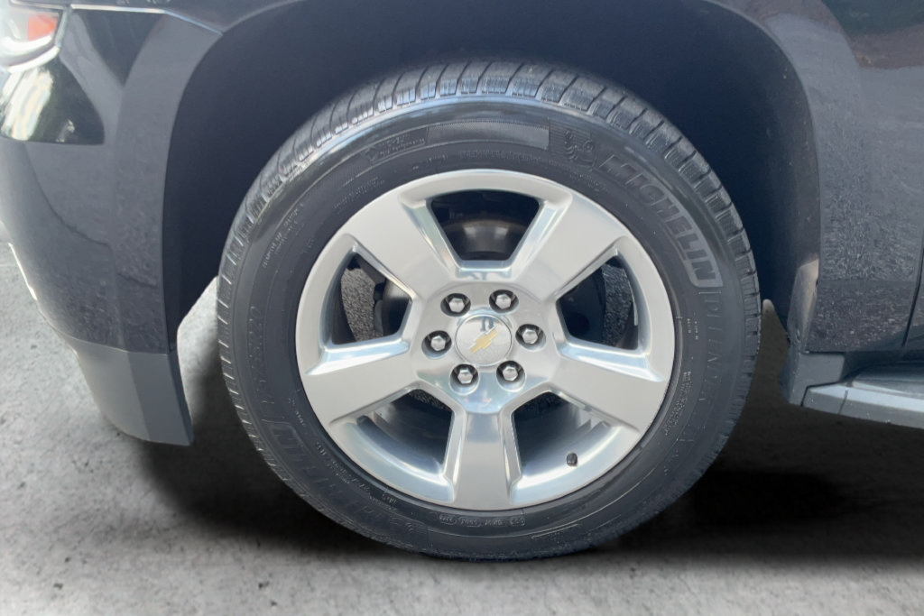 Used 2020 Chevrolet Tahoe LT w/ Max Trailering Package RWD image 25