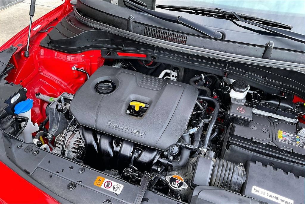 Used 2024 Kia Soul LX w/ Option Group 015 FWD image 30