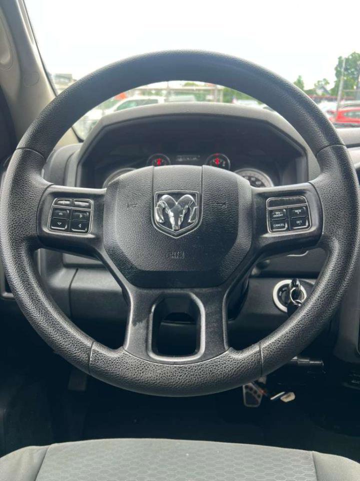 Used 2013 RAM 1500 Express AWD/4WD image 28