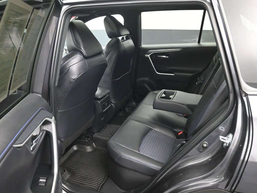 Used 2025 Toyota RAV4 XSE w/ Weather Package image 10