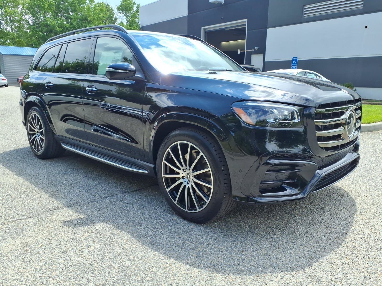 New 2026 Mercedes-Benz GLS 450 4MATIC image 4