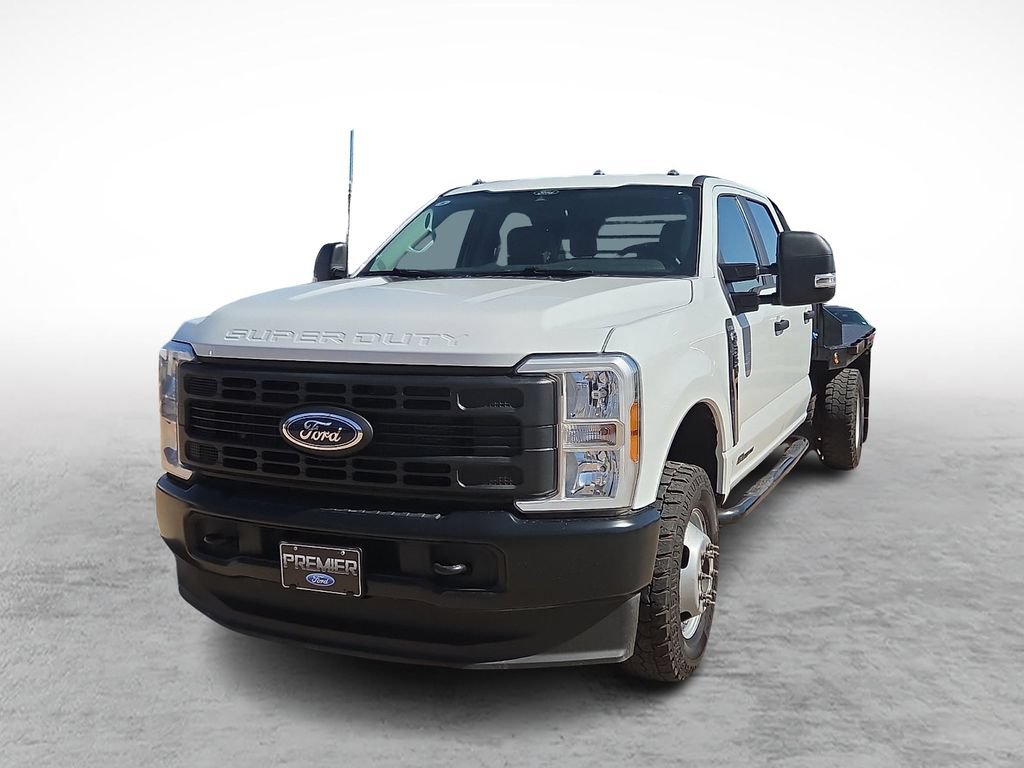 Used 2025 Ford F350 XL AWD/4WD image 4