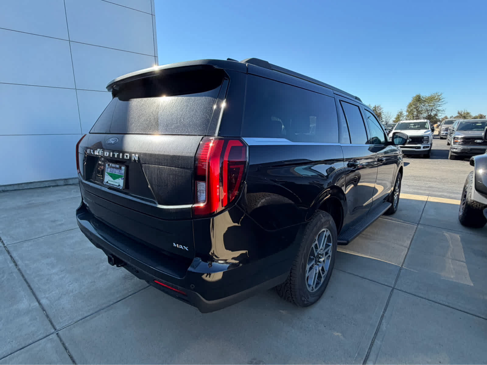 New 2026 Ford Expedition Max Active AWD/4WD image 3