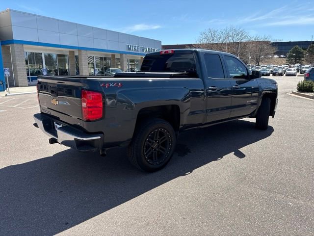 Used 2018 Chevrolet Silverado 1500 LT w/ All Star Edition AWD/4WD image 6