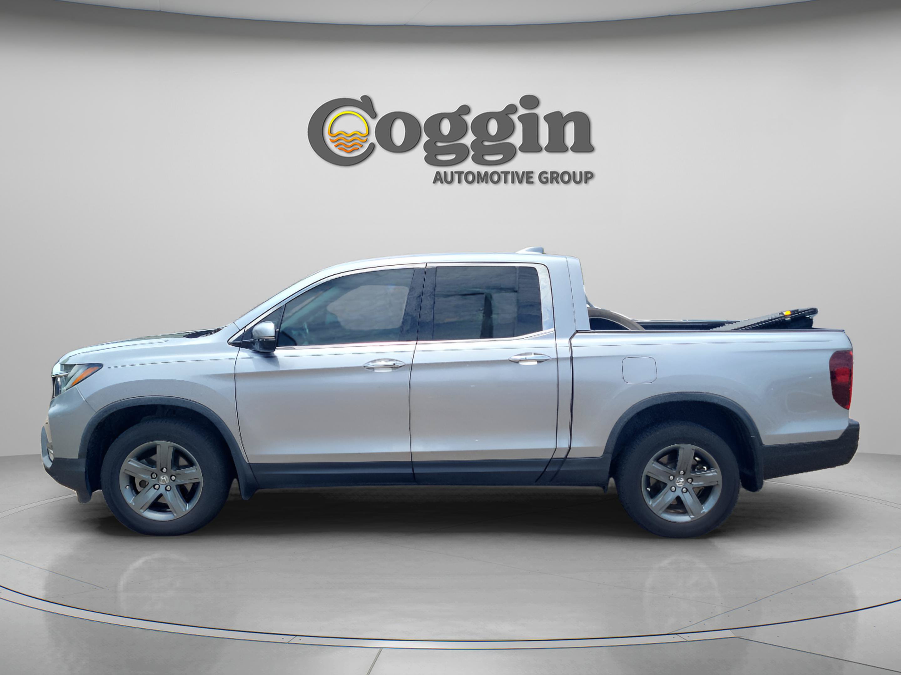 Used 2023 Honda Ridgeline RTL-E image 2