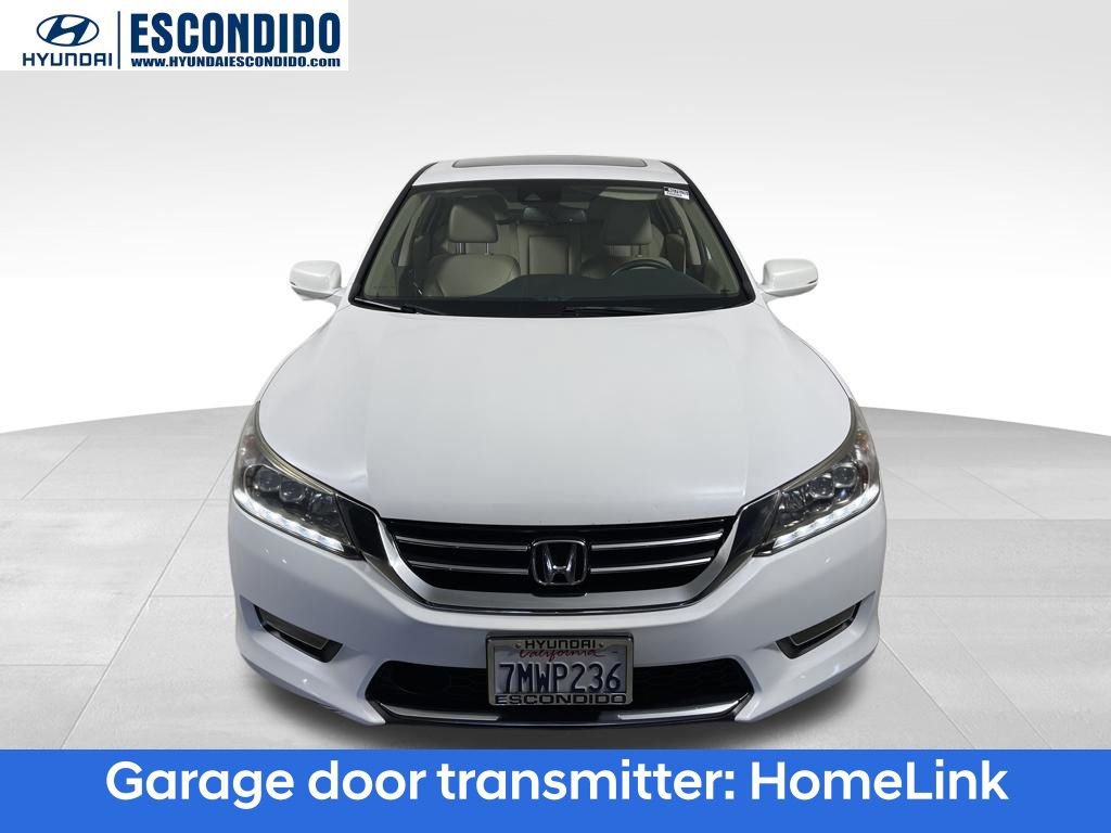 Used 2015 Honda Accord Touring image 8