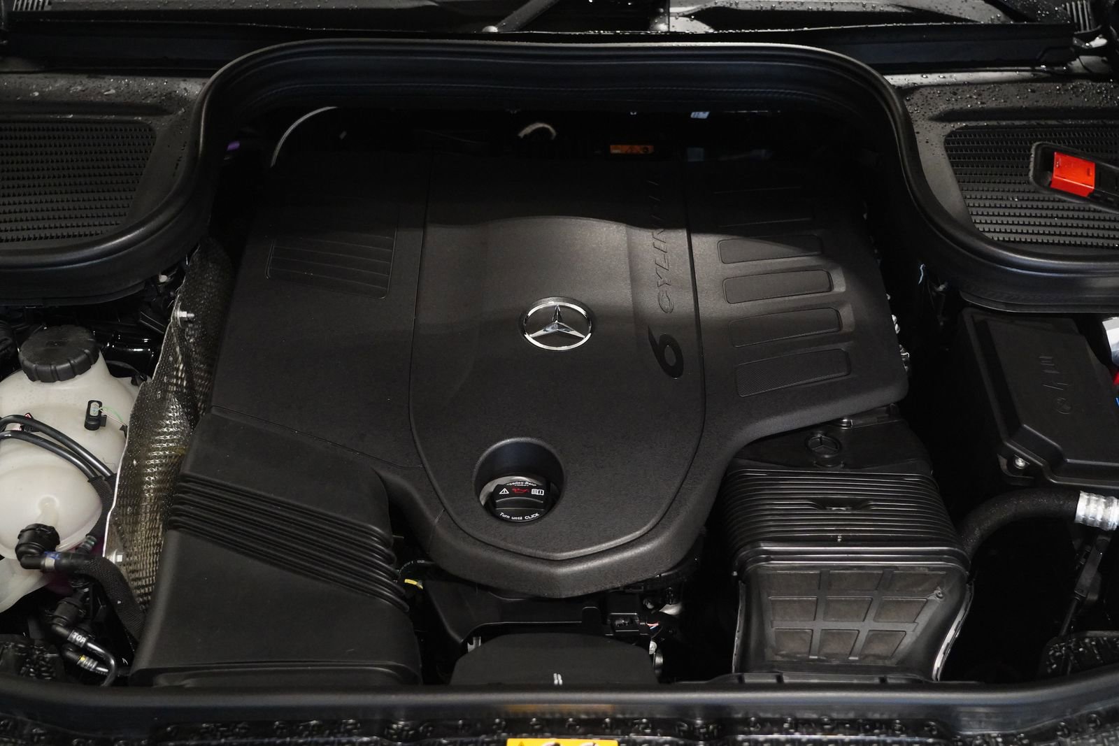 New 2026 Mercedes-Benz GLE 450 4MATIC image 32