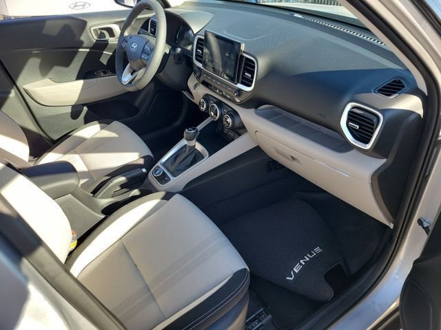 New 2026 Hyundai Venue SEL image 18