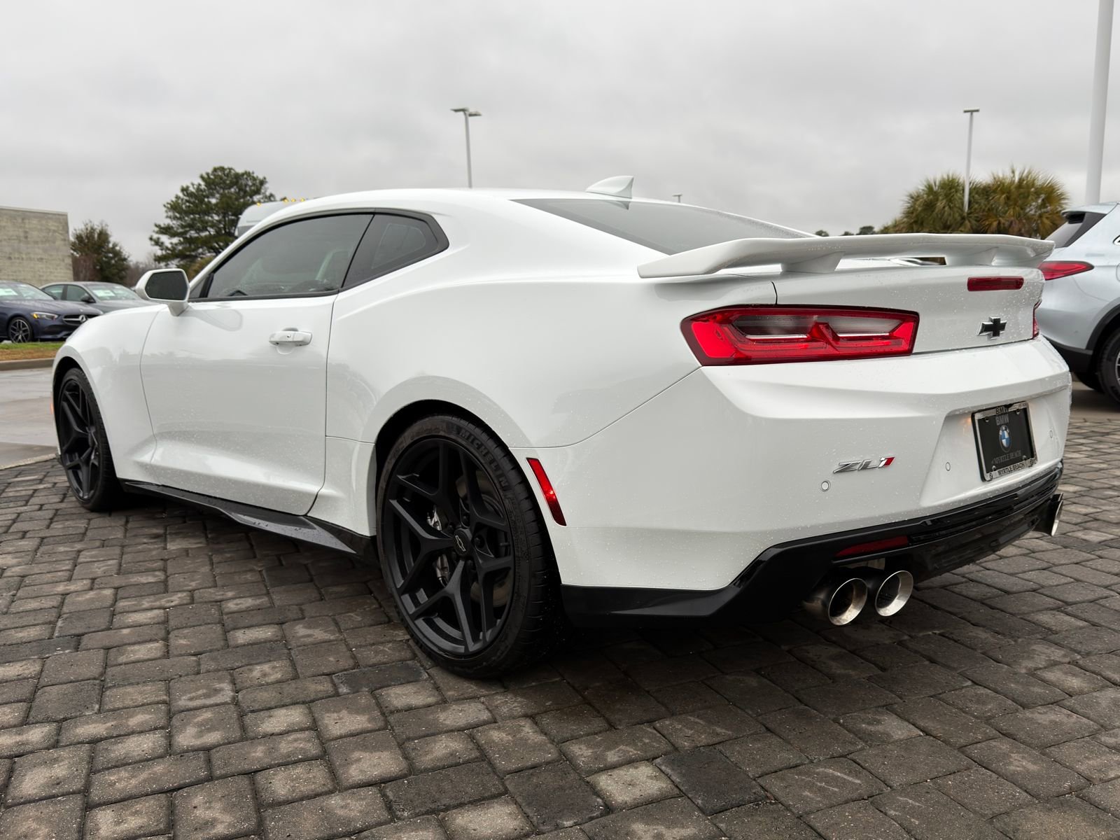 Used 2017 Chevrolet Camaro ZL1 image 9