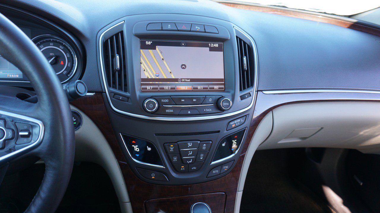 Used 2016 Buick Regal Premium image 14