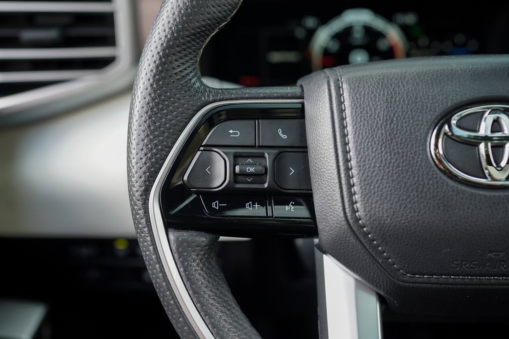 Used 2024 Toyota Sequoia Capstone image 30