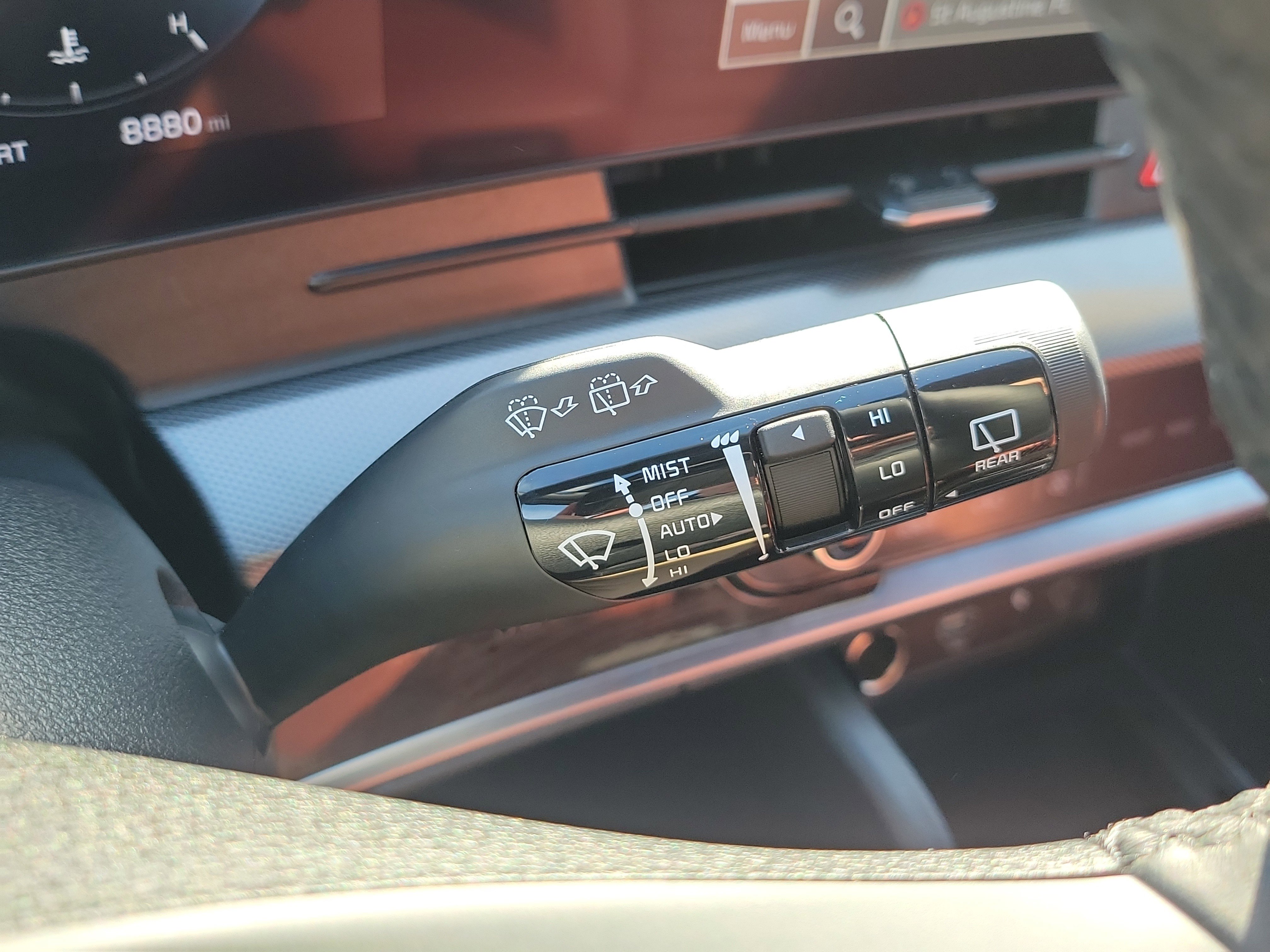 Certified 2025 Kia Sportage SX image 32