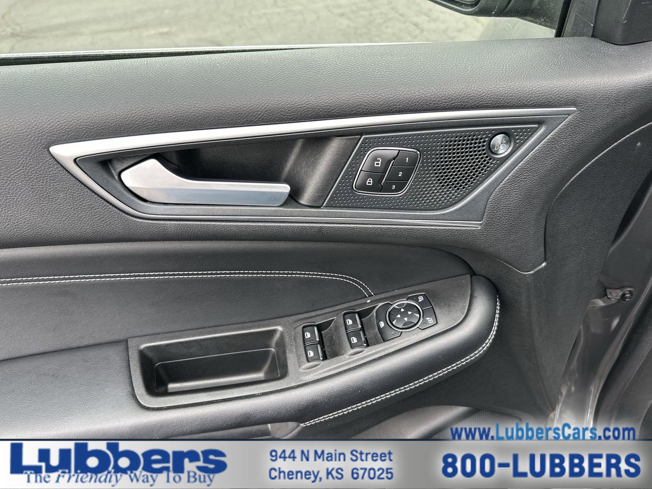 Used 2024 Ford Edge Titanium image 12