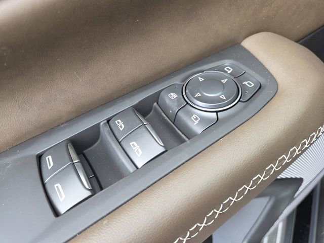 New 2026 GMC Yukon XL Denali Ultimate w/ LPO, Floor Liner Package AWD/4WD image 11