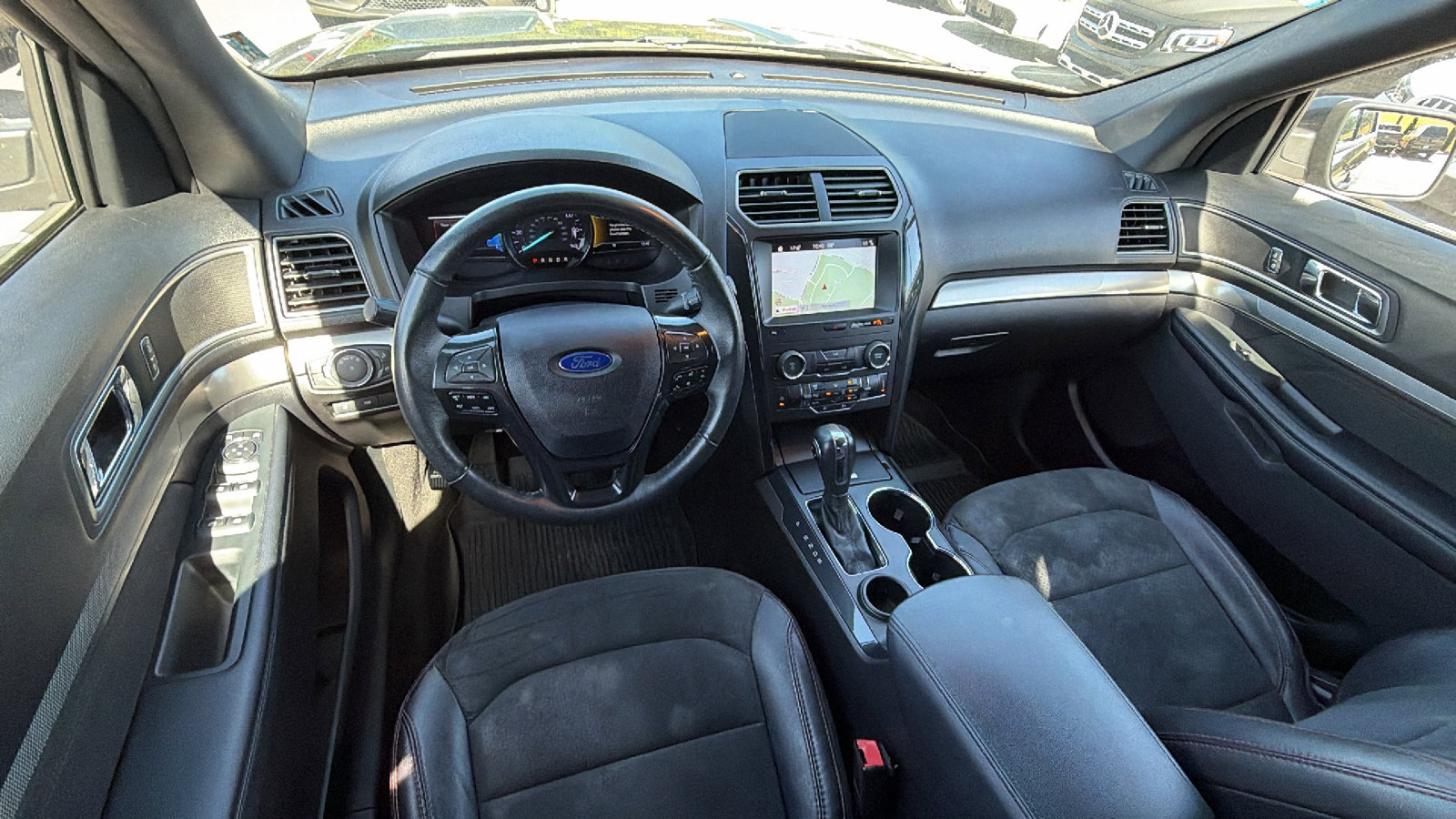 Used 2019 Ford Explorer XLT w/ Equipment Group 202A image 24