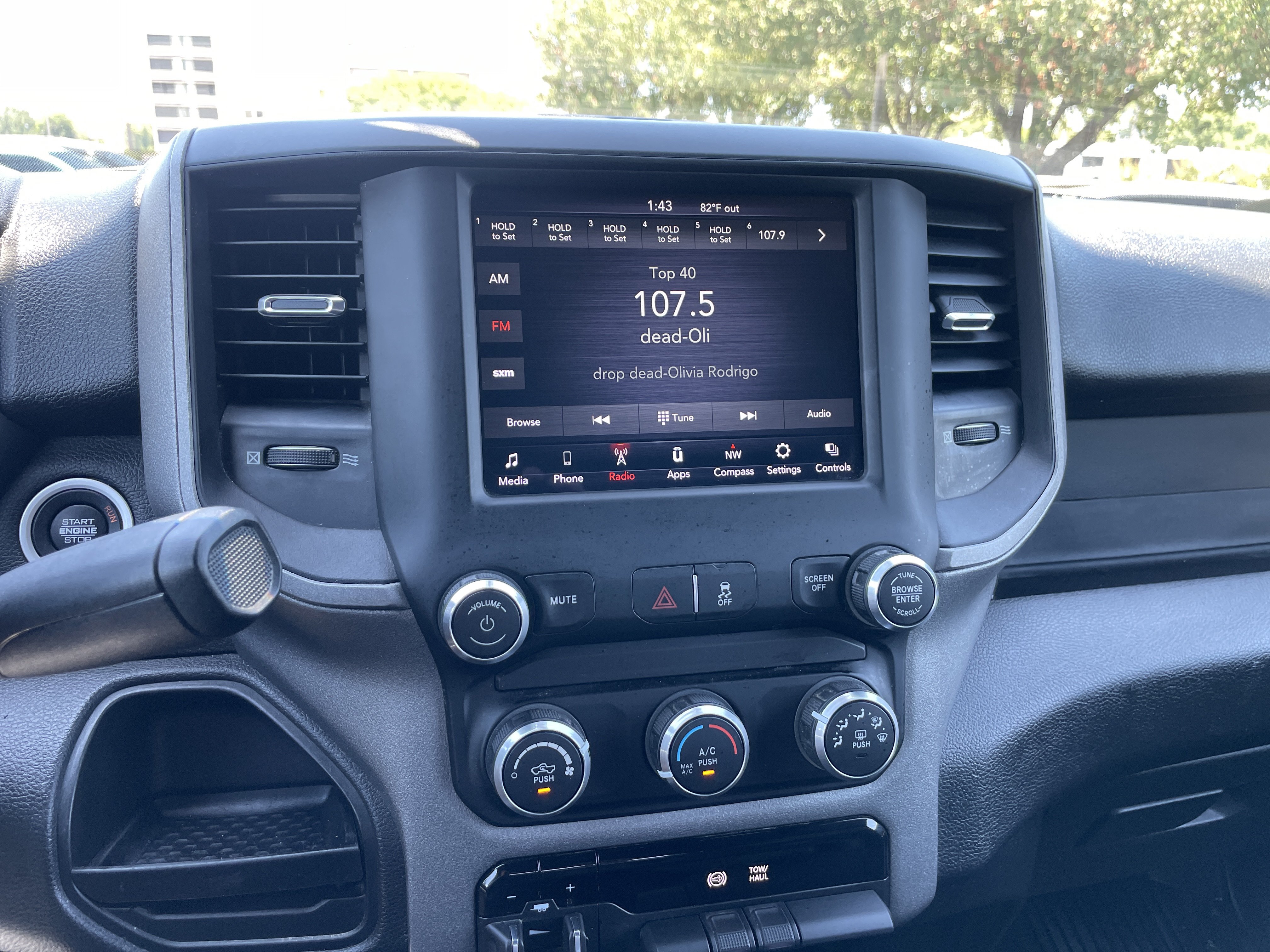 Used 2021 RAM 3500 Tradesman w/ Towing Technology Group AWD/4WD image 22