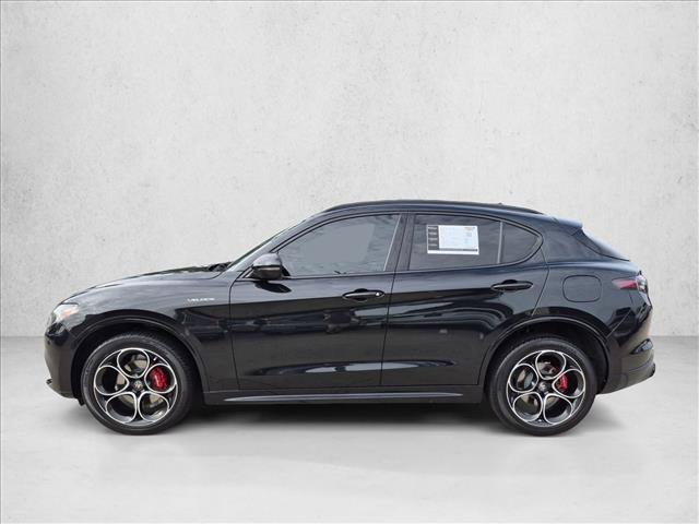 Used 2024 Alfa Romeo Stelvio Veloce AWD/4WD image 9