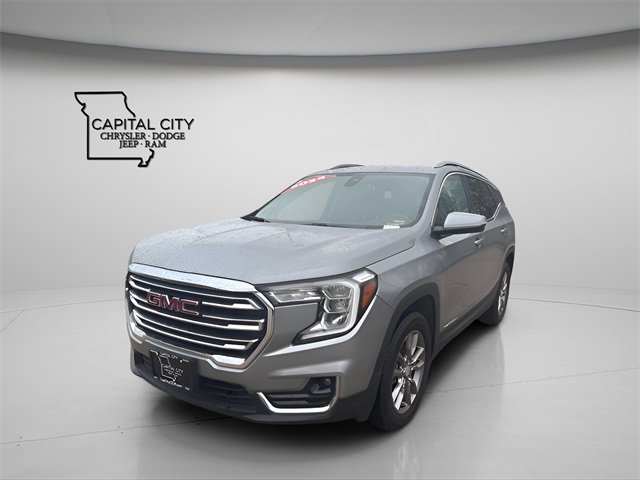 Used 2024 GMC Terrain SLT image 4