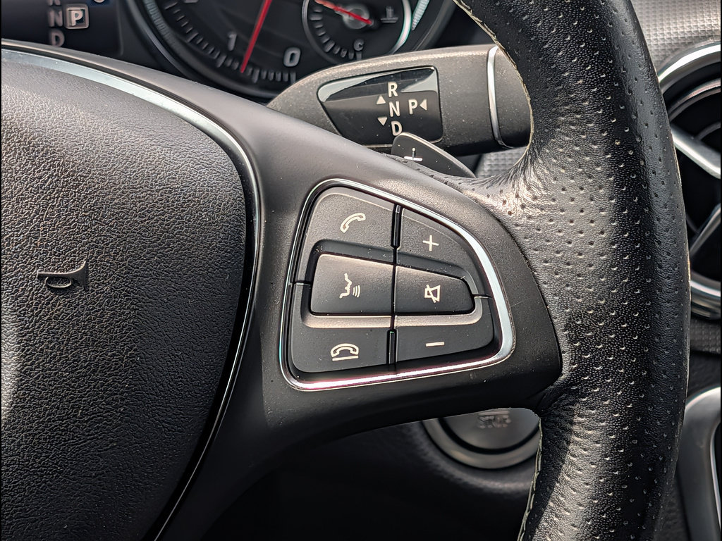 Used 2018 Mercedes-Benz GLA 250 image 19
