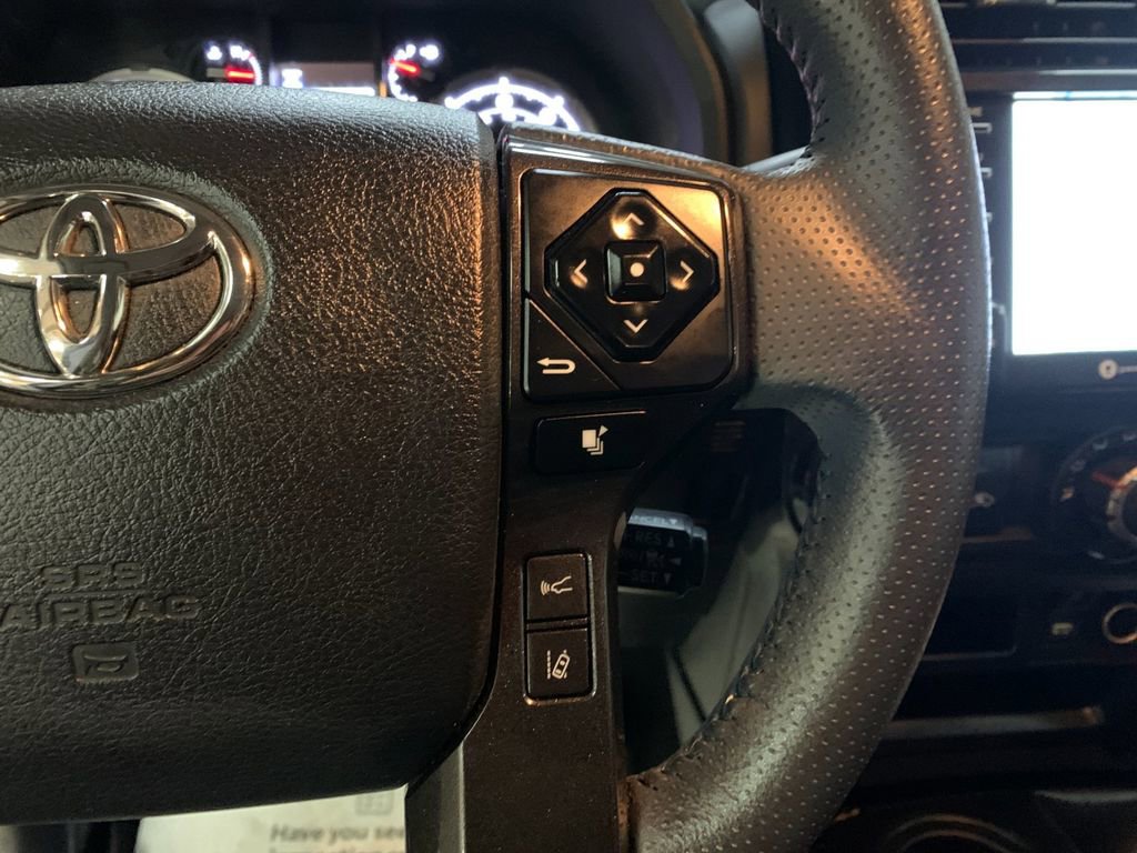 Used 2021 Toyota 4Runner TRD Off-Road Premium w/ Moonroof Package image 31