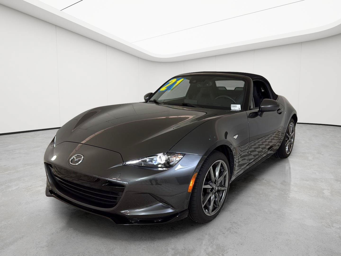 Used 2021 MAZDA MX-5 Miata Grand Touring RWD image 3