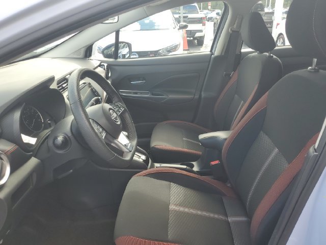 Certified 2025 Nissan Versa SR w/ Trunk Package FWD image 14