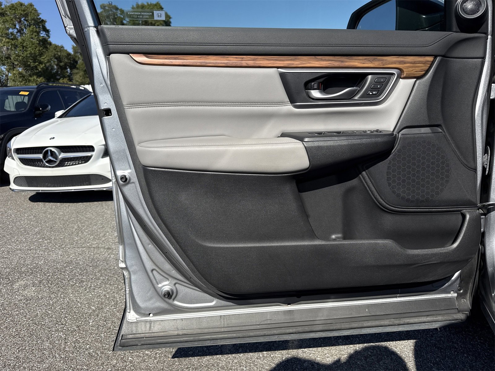 Used 2017 Honda CR-V EX-L image 33