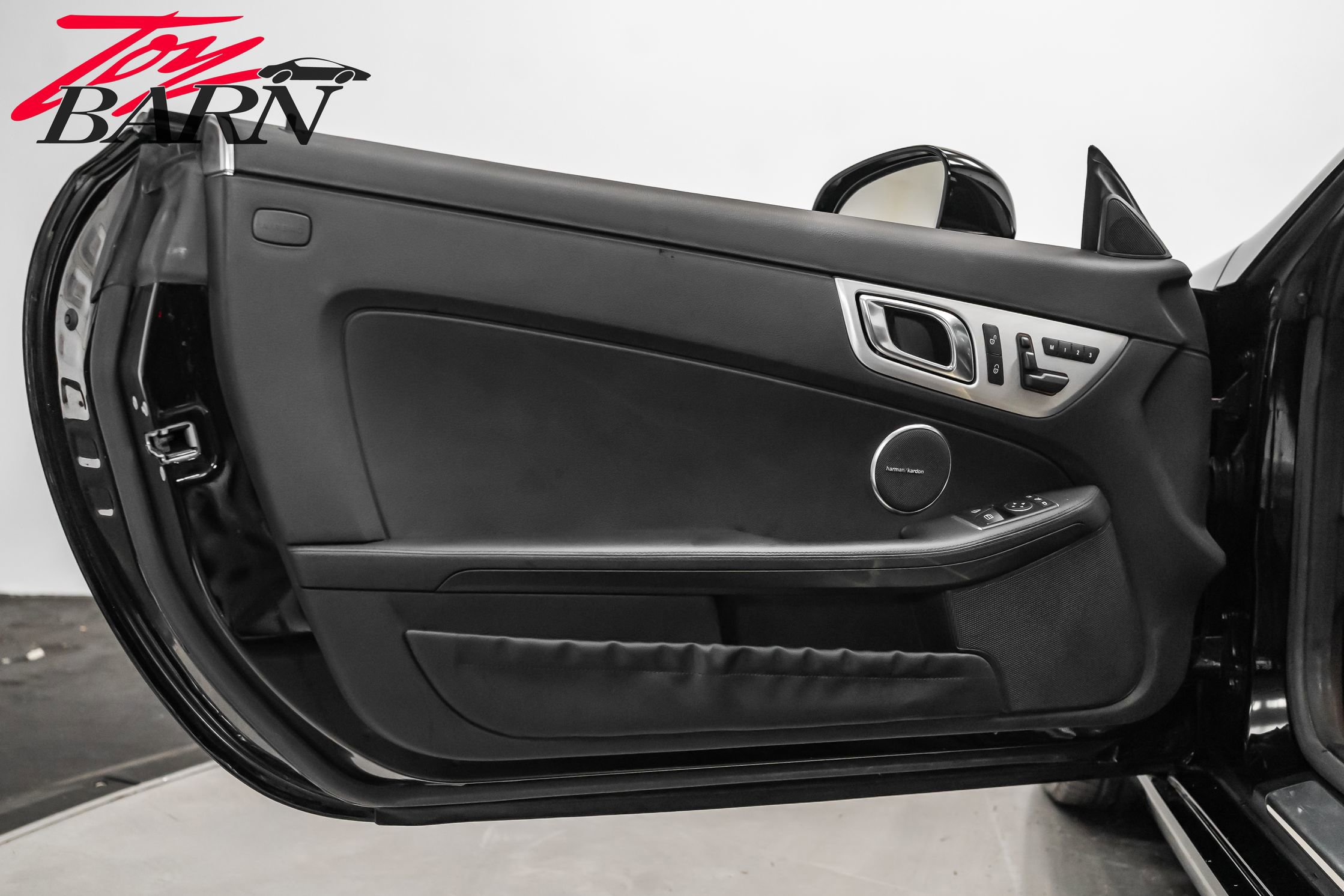 Used 2016 Mercedes-Benz SLK 300 SLK 300 image 26