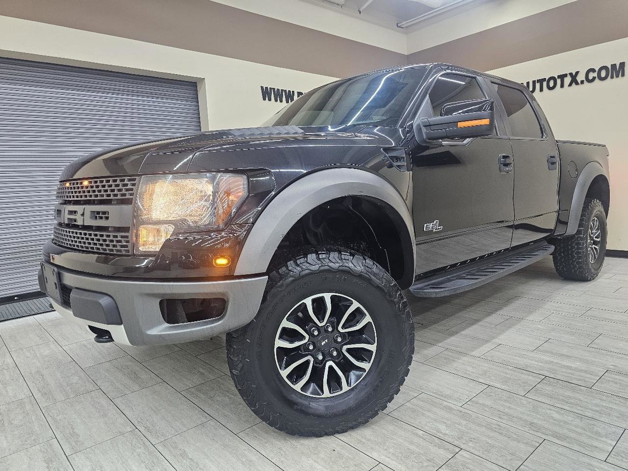 Used 2012 Ford F150 Raptor w/ Raptor Luxury Pkg AWD/4WD image 2