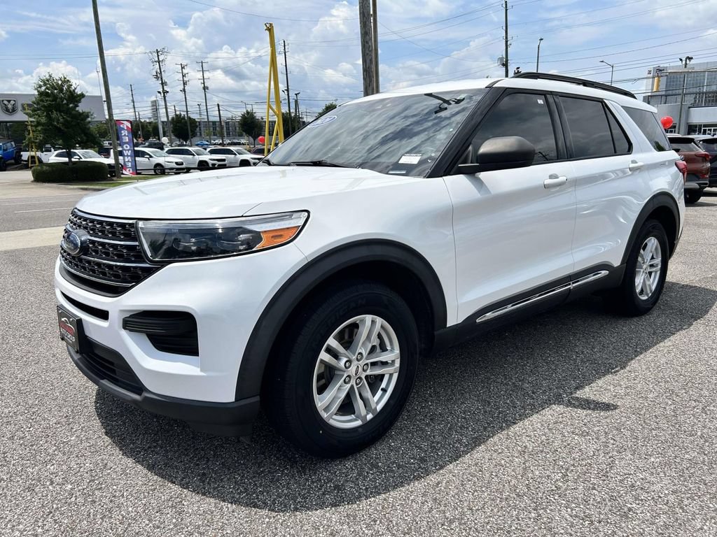 Used 2020 Ford Explorer XLT AWD/4WD image 5