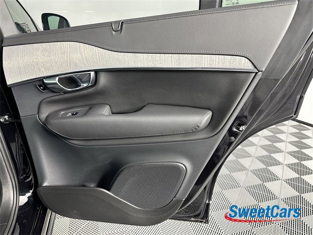 Used 2025 Volvo XC90 B6 Ultra w/ Protection Package Premier image 44