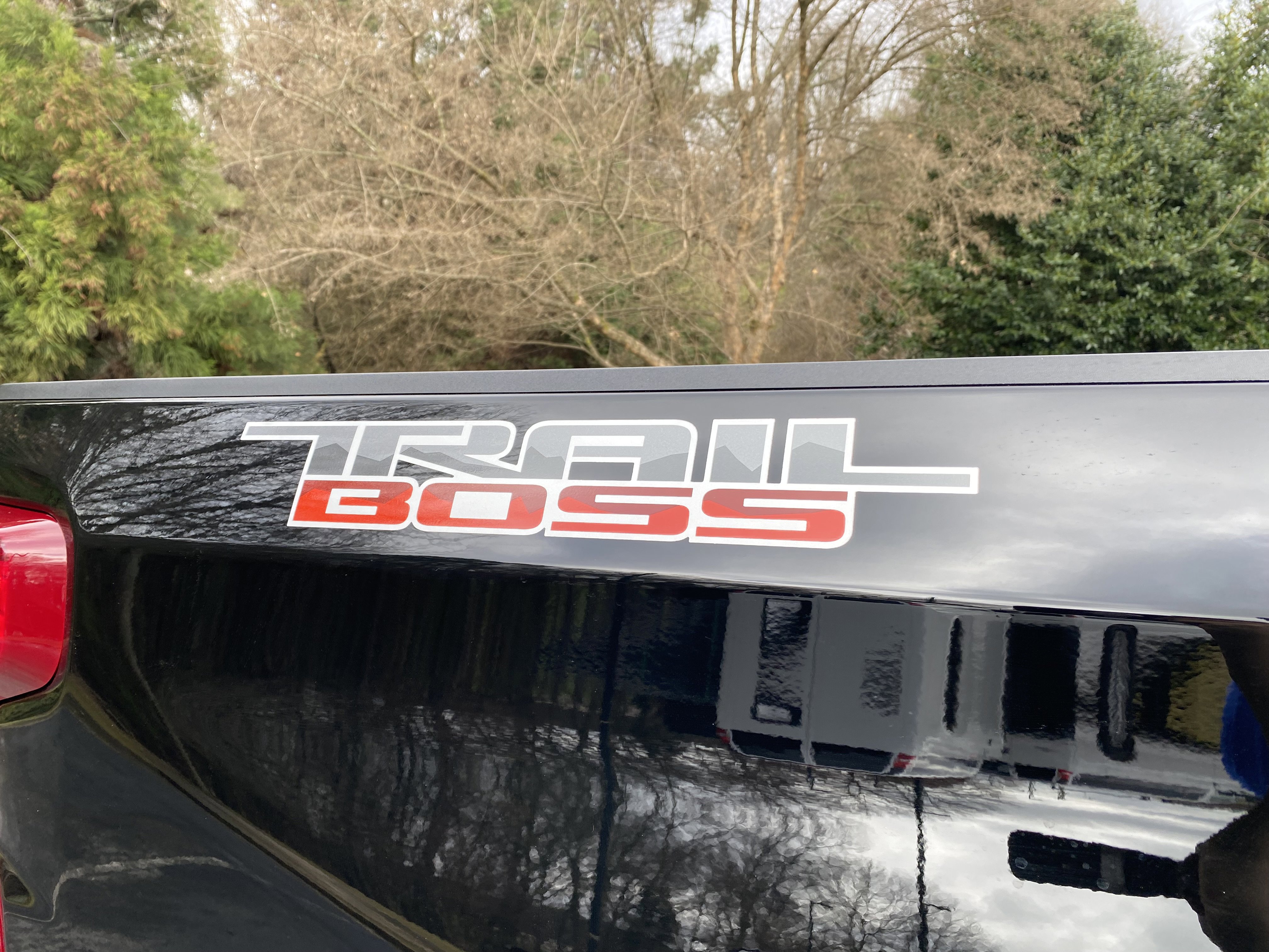 New 2026 Chevrolet Silverado 1500 Custom Trail Boss w/ LPO, Dark Essentials Package image 39