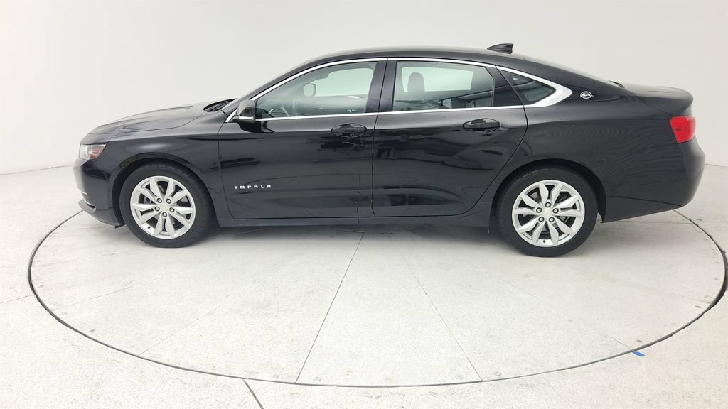 Used 2016 Chevrolet Impala LT w/ Convenience Package FWD image 4