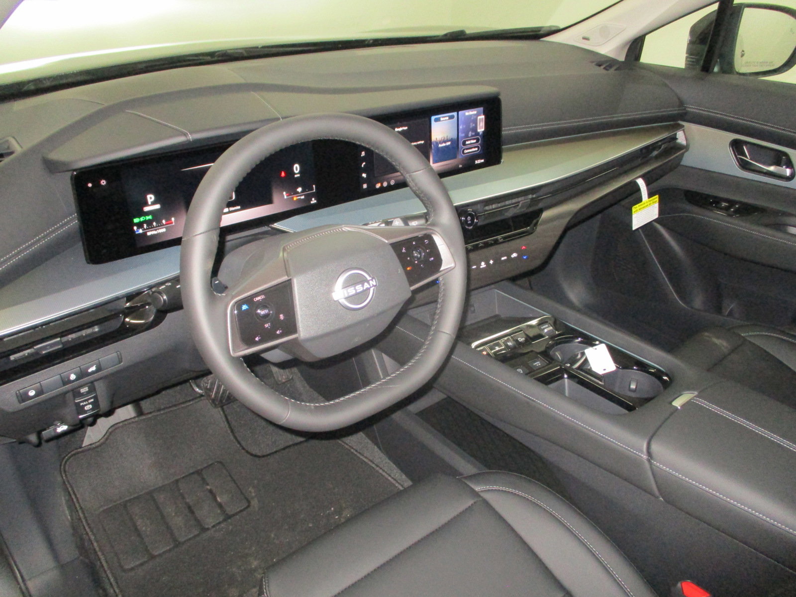 New 2025 Nissan Murano SL image 17