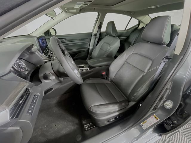 New 2026 Nissan Altima 2.5 SV FWD image 13