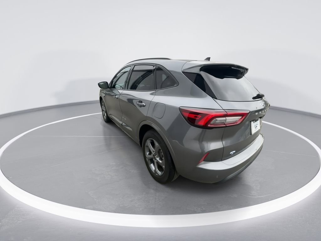 Used 2023 Ford Escape ST-Line w/ Tech Pack #1 image 6