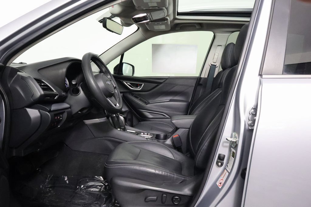 Used 2019 Subaru Forester Limited AWD/4WD image 10