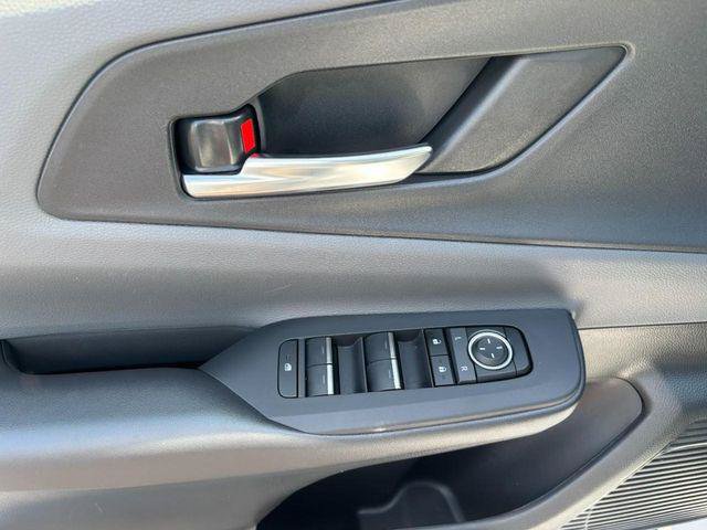 Certified 2024 Toyota Prius XLE FWD image 15