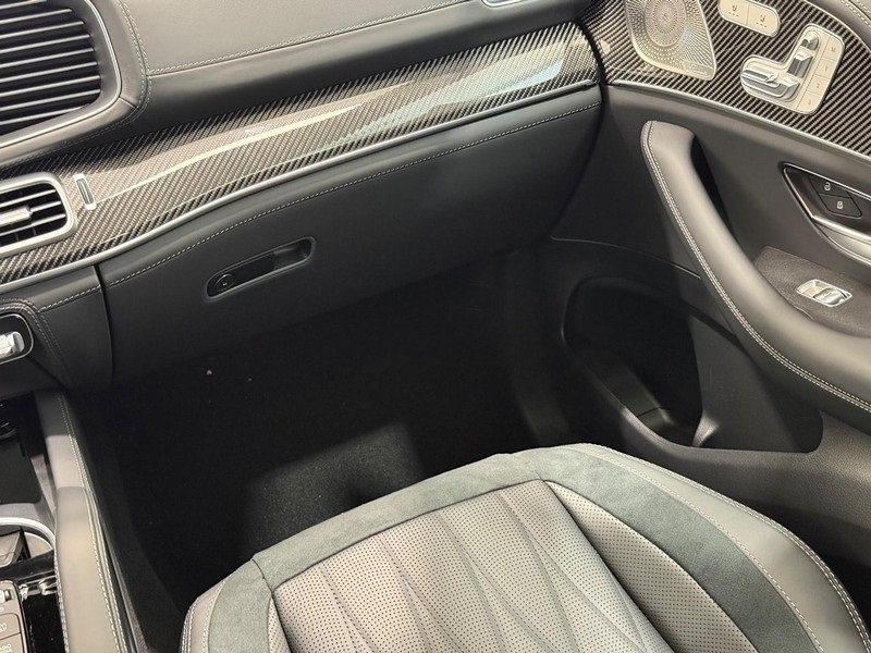 New 2026 Mercedes-Benz GLS 63 AMG 4MATIC image 10