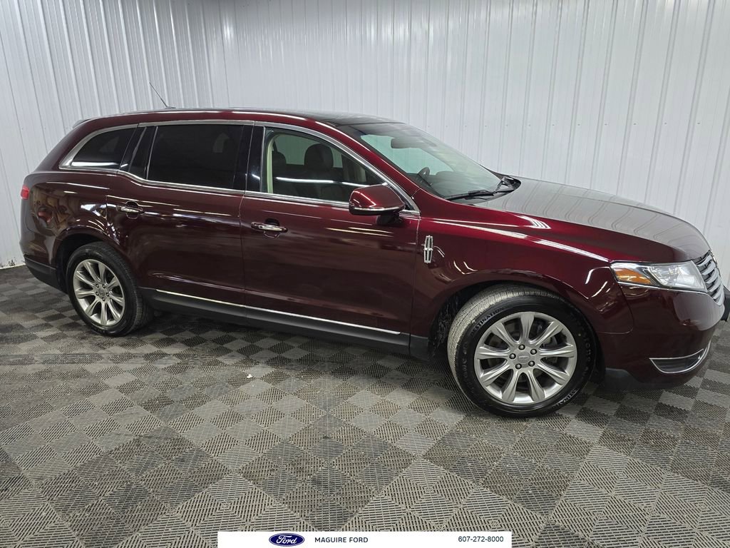 Used 2017 Lincoln MKT AWD video 1