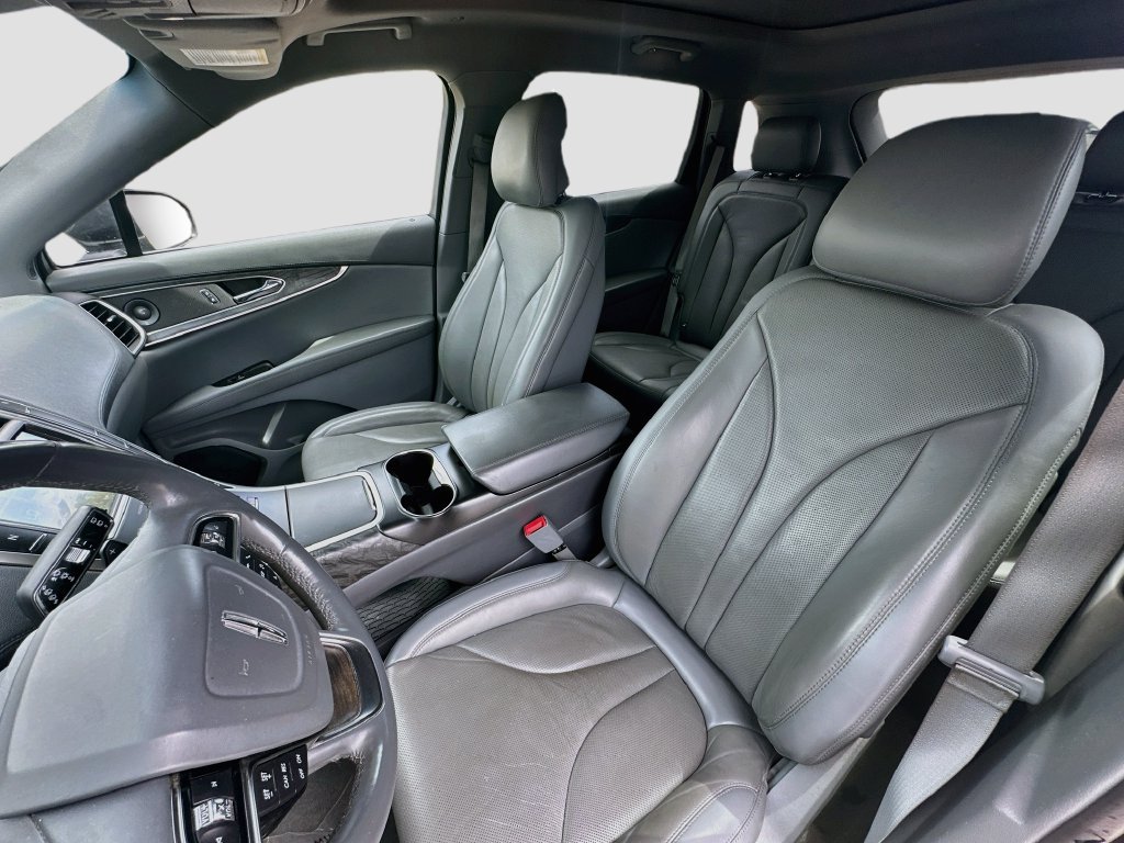 Used 2019 Lincoln Nautilus Reserve AWD/4WD image 21