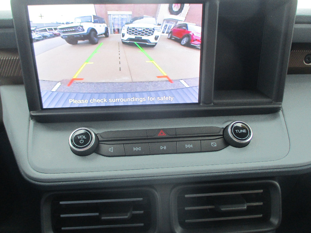 Used 2022 Ford Maverick Lariat image 9